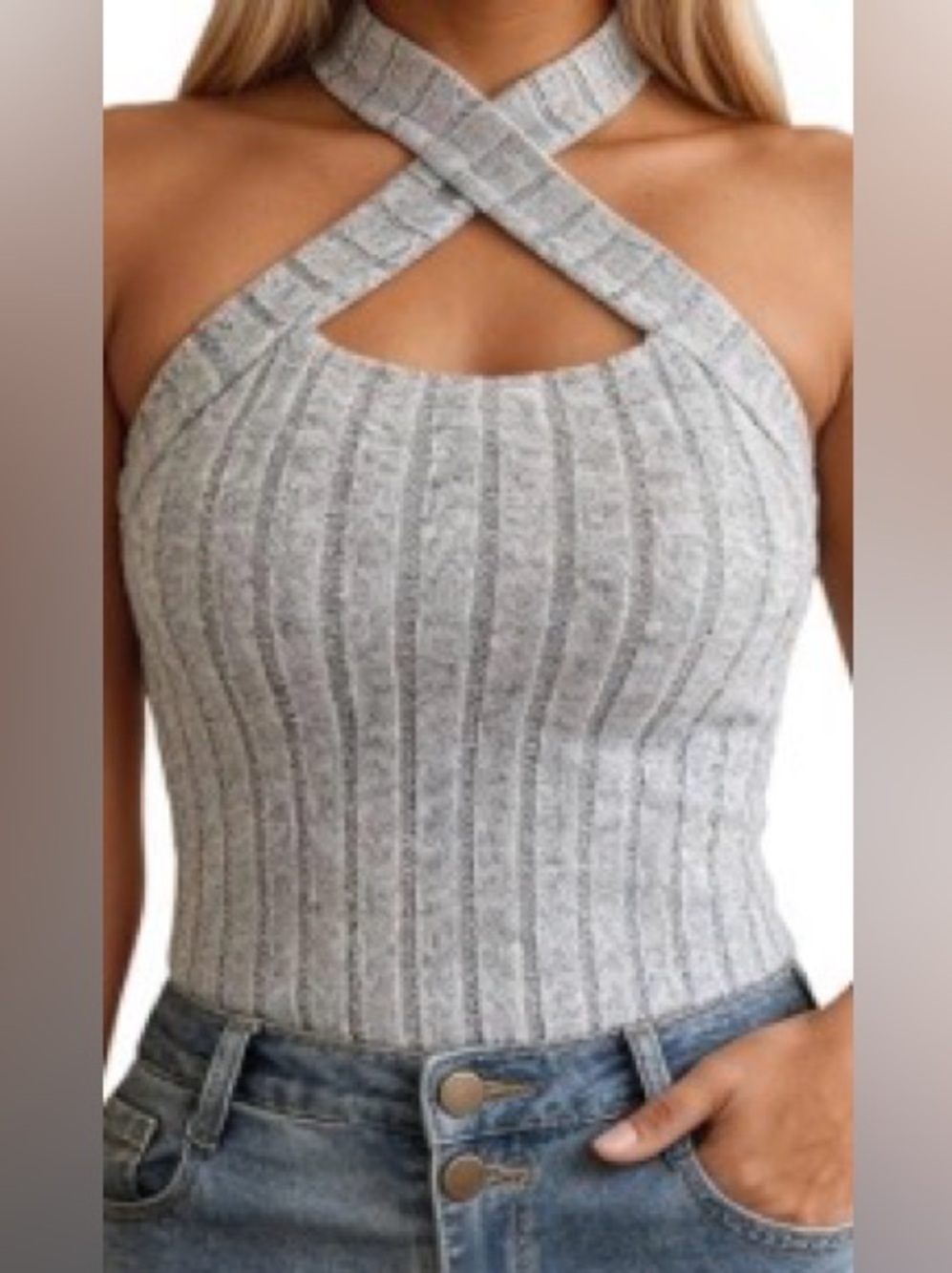New w/o tags: Gray Ribbed Cross-Neck Sleeveless Top - Picture 1 of 2